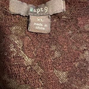Apt 9 X-Large lace, leaf pattern, brown/ maroon